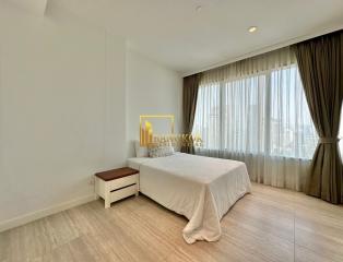 185 Rajadamri  3 Bedroom Condo in Ratchadamri