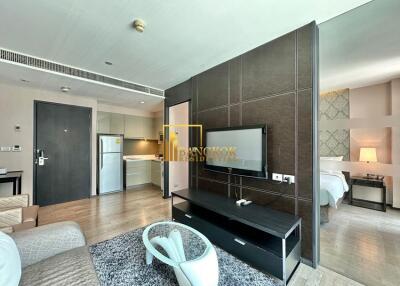 Modern 1 Bedroom Serviced Apartment in Ploenchit