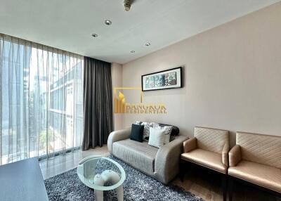 Modern 1 Bedroom Serviced Apartment in Ploenchit