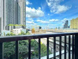 1 Bedroom Serviced Apartment in Ploenchit