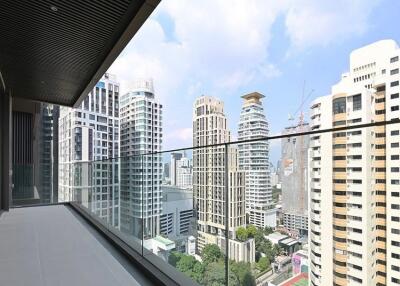 Vittorio Sukhumvit 39  2 Bedroom For Rent