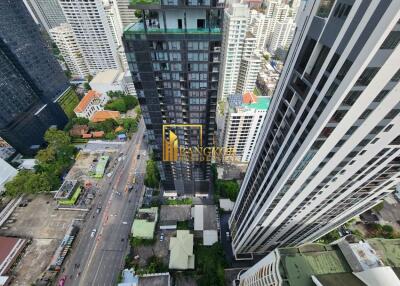 Las Colinas  3 Bedroom Condo For Sale in Asoke