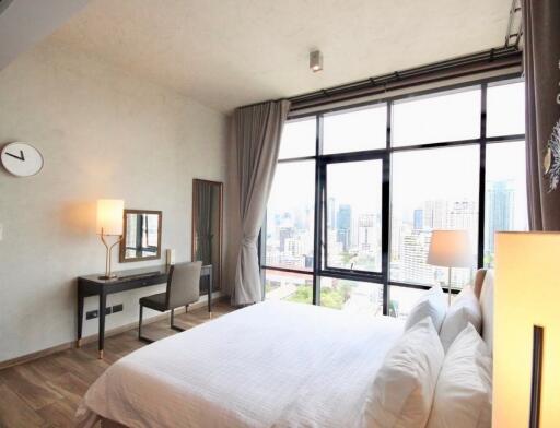 The Lofts Asoke  2 Bedroom Condo For Rent