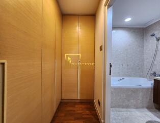 Baan Siri Ruedee  2 Bedroom Condo in Phloen Chit