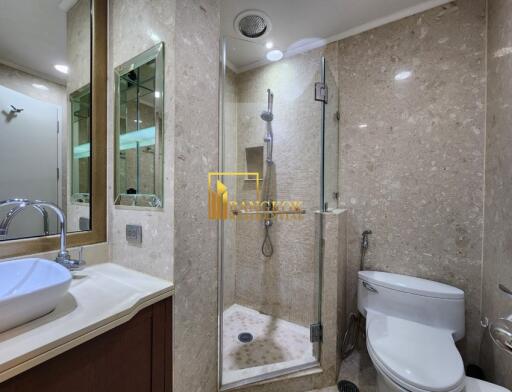 Baan Siri Ruedee  2 Bedroom Condo in Phloen Chit