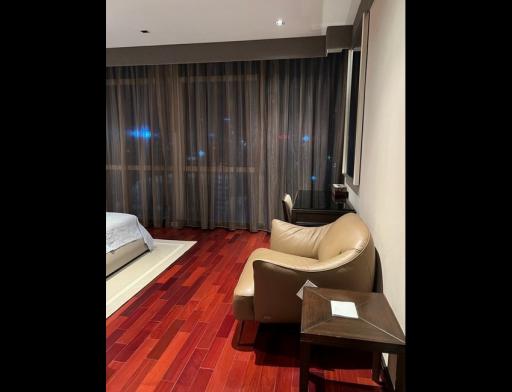 Athenee Residence  4 Bedroom For Rent in Phloen Chit