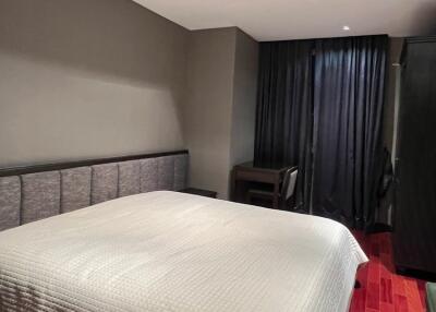Athenee Residence  4 Bedroom For Rent in Phloen Chit