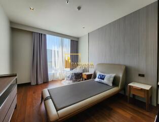 3 Bedroom Phrom Phong Apartment For Rent