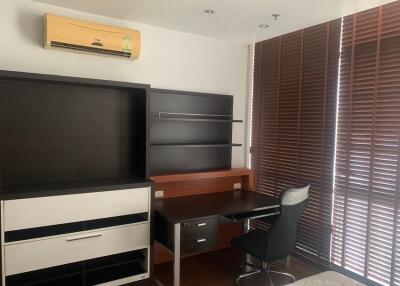 Master Centrium  2 Bed Condo in Asoke For Rent