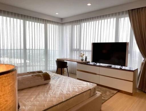 Supalai Riva Grand  3 Bedroom Condo For Rent in Rama 3