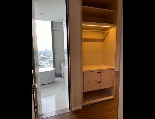 Kraam Sukhumvit 26  3 Bedroom Luxury Condo in Phrom Phong