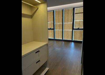 Kraam Sukhumvit 26  3 Bedroom Luxury Condo in Phrom Phong