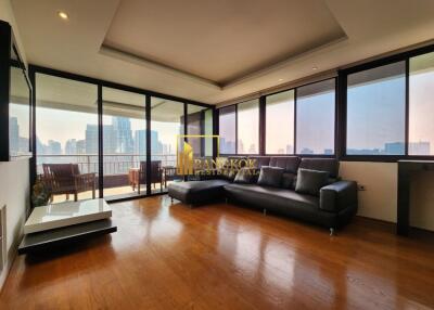 Lake Green  2 Bedroom For Sale in Sukhumvit 8