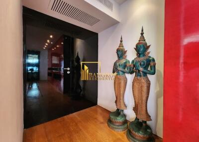 Lake Green  2 Bedroom For Sale in Sukhumvit 8