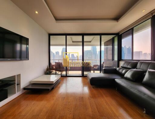 Lake Green  2 Bedroom For Sale in Sukhumvit 8