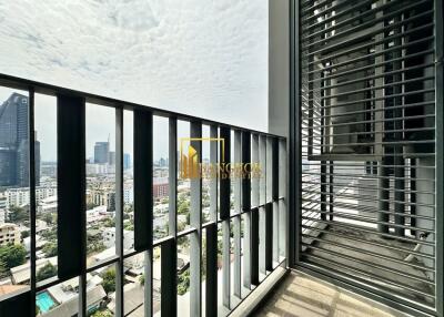 Keyne by Sansiri  Modern 1 Bedroom Condo Near BTS Thonglor