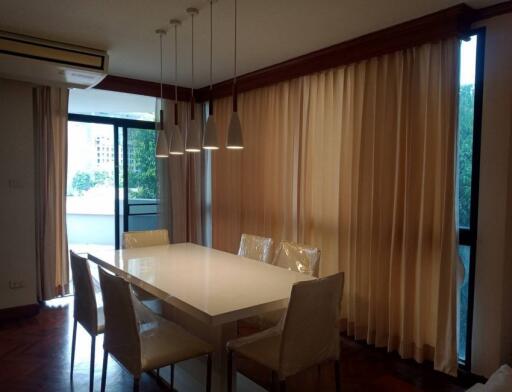 The Prestige 49  2 Bedroom Condo For Rent in Thonglor