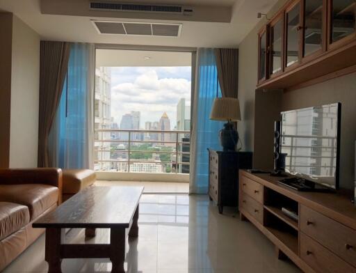 The Rajdamri  1 Bed Condo For Rent in Ratchadamri