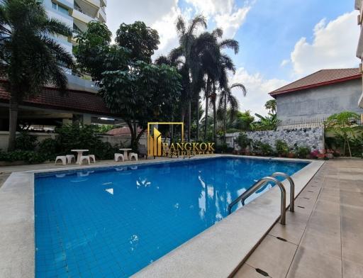 2 Bedroom Apartment in Asoke