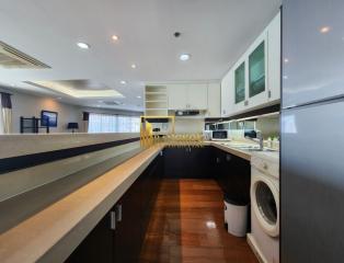 3 Bed Serviced Apartment in Phrom Phong