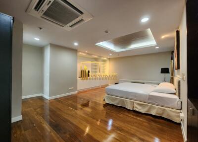 3 Bed Serviced Apartment in Phrom Phong