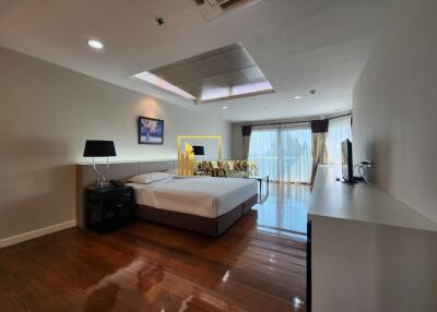 3 Bed Serviced Apartment in Phrom Phong