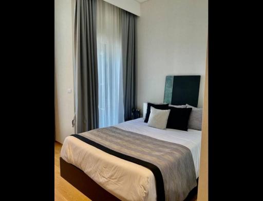 Siamese Ramada Plaza  2 Bedroom Condo in Phra Khanong