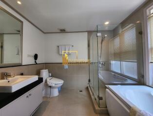 1 Bed Serviced Apartment in Phrom Phong For Rent