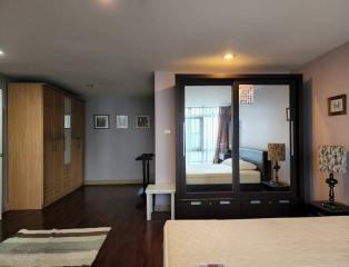 1 Bedroom For Rent in Waterford Park Thonglor