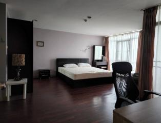 1 Bedroom For Rent in Waterford Park Thonglor