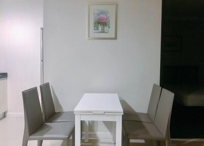 O2 Hip  1 Bed Condo For Rent in Ploenchit