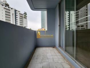 Renovated 3 Bedroom Apartment in Asoke