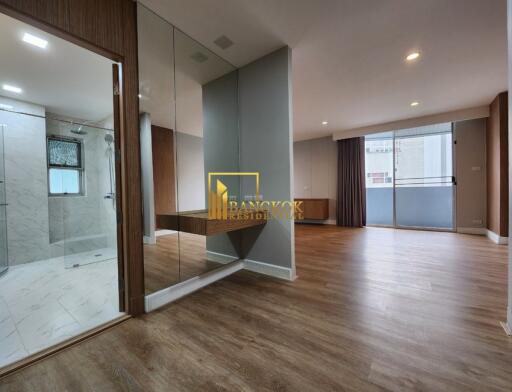 Renovated 3 Bedroom Apartment in Asoke