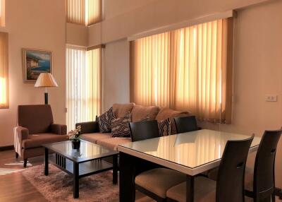 1 Bedroom Duplex For Rent in The Rajdamri