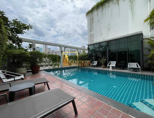 2 Bedroom Apartment in Phrom Phong