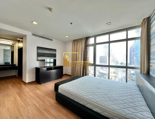 Nusasiri Grand Condo  3 Bedroom Condo Linked to BTS Ekkamai