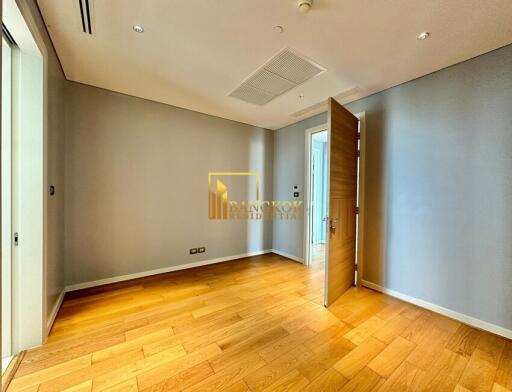 Sindhorn Residence  3 Bedroom Penthouse For Sale in Langsuan