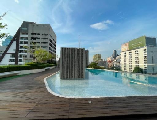 Craft Ploenchit   2 Bedroom Condo For Sale