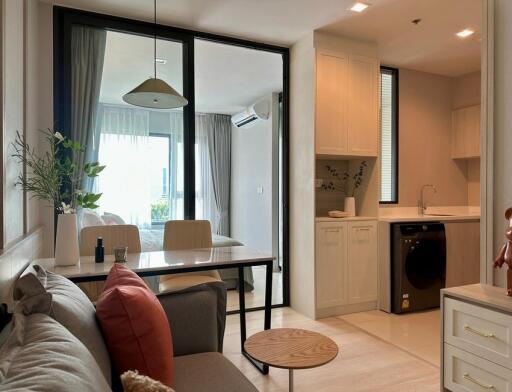 Life One Wireless  1 Bedroom Condo in Pathum Wan