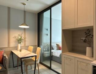 Life One Wireless  1 Bedroom Condo in Pathum Wan