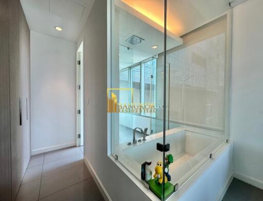 185 Rajadamri  2 Bedroom Condo in Ratchadamri