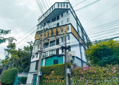 Tidy Thonglor  1 Bedroom Condo in Sukhumvit 34