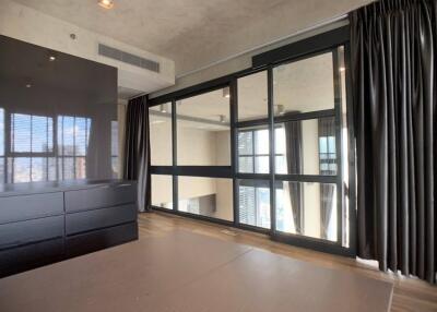 The Lofts Asoke  2 Bedroom Duplex Condo in Sukhumvit 21