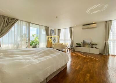 The Peaks  3 Bedroom Condo in Sukhumvit 15