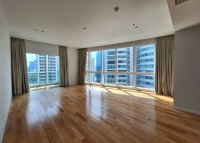 Millennium Residence  3 Bedroom Condo in Asoke