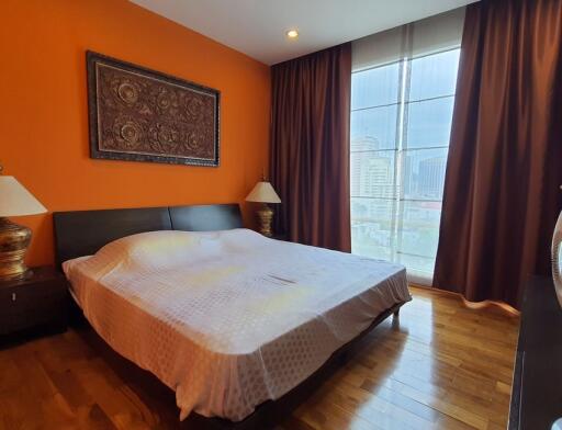 Baan Siri 31  2 Bedroom Condo in Phrom Phong