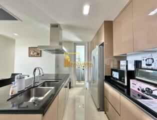 Siri At Sukhumvit  Bright 3 Bedroom Property in Thonglor