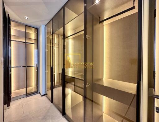 The Reserve Sukhumvit 61 Hideaway  Luxurious 1 Bedroom Condo in Ekkamai