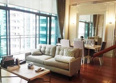 Bright 24  3 Bedroom Duplex Condo in Phrom Phong