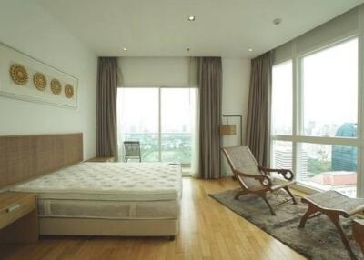 Millennium Residence  3 Bedroom Condo in Asoke